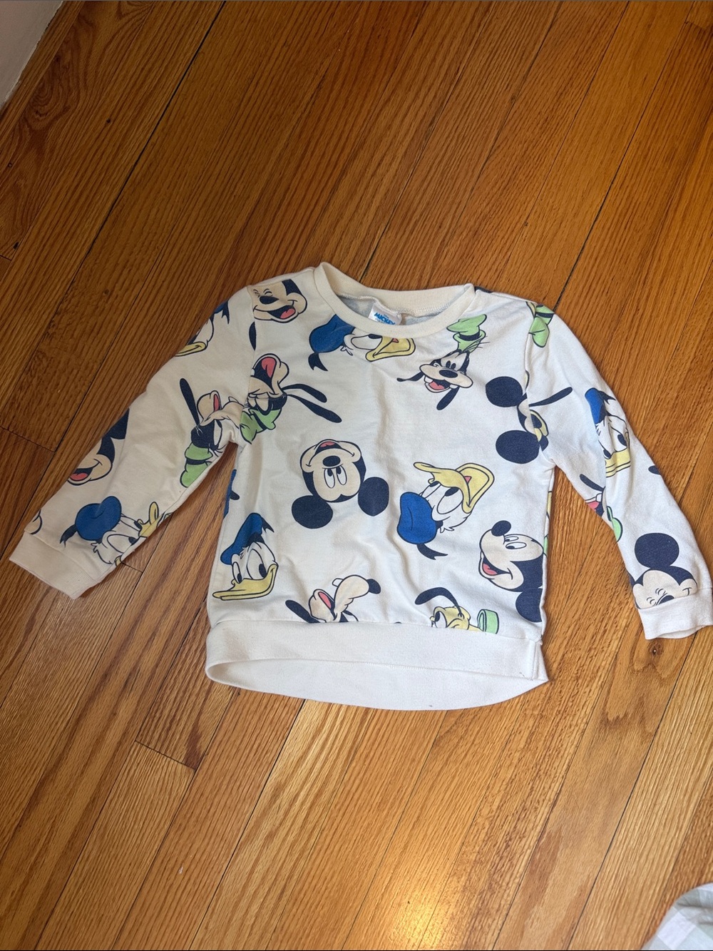 Disney White Long-Sleeve Mickey & Friends Graphic Tee